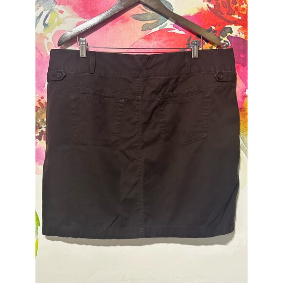 LandsEnd - Straight Knee Length Skirt - Size 18 - Color Brown - Picture 3 of 9
